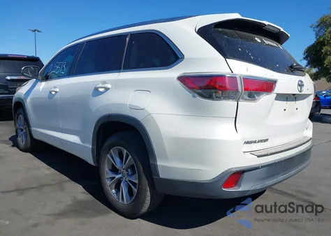 2015 Toyota Highlander Xle V6 из США, поврежденный, VIN 5TDKKRFH8FS097572